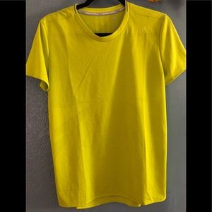 Adidas shirt women’s ( used )